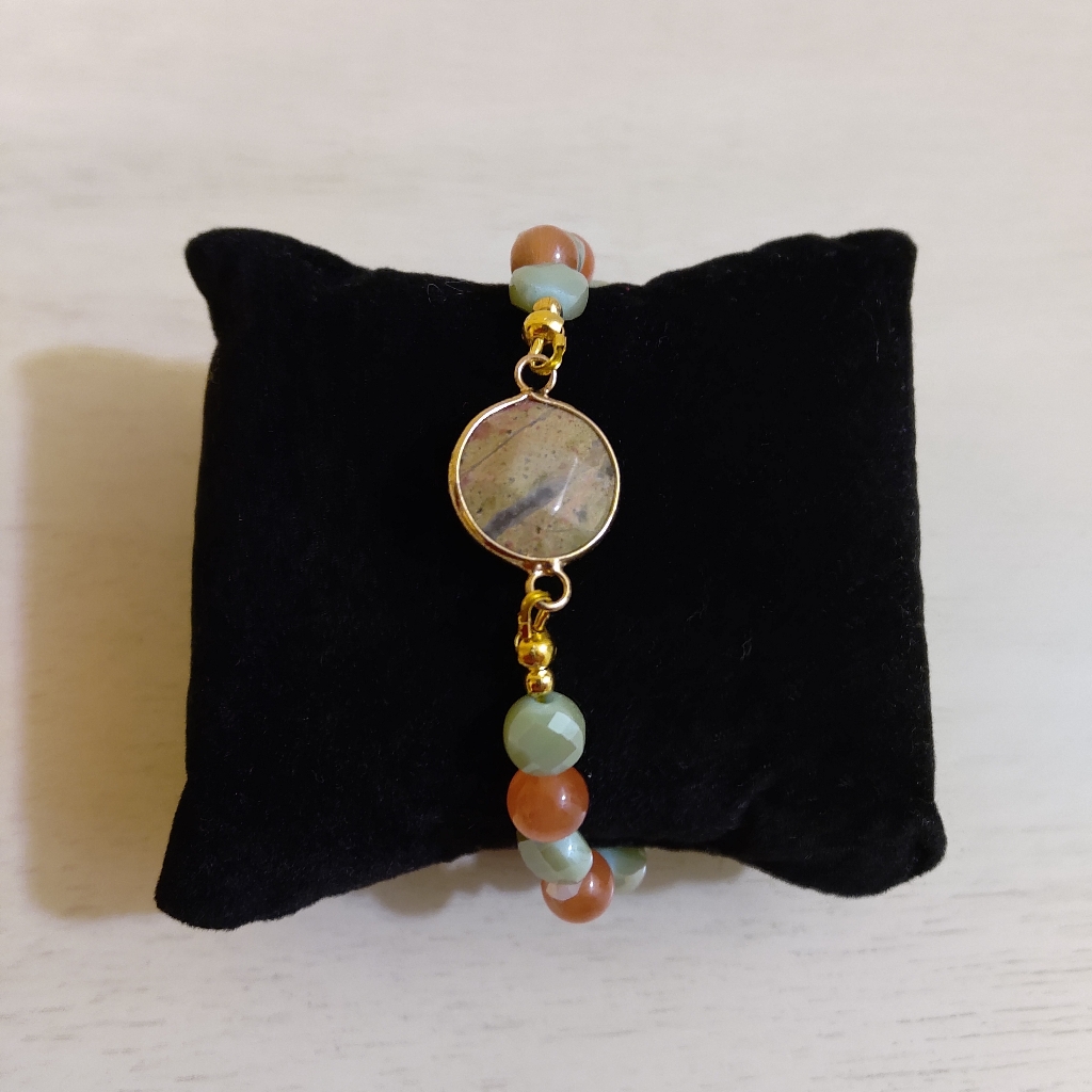 New Artisan Green Iridescent & Peach Glass Beads With Gemstone Center Ad